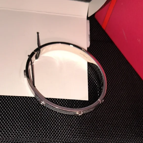 Coach Silver-Tone Bracelet with Sparkling Accents♥️Valentine's Day Is Coming!♥️ - Picture 7 of 11